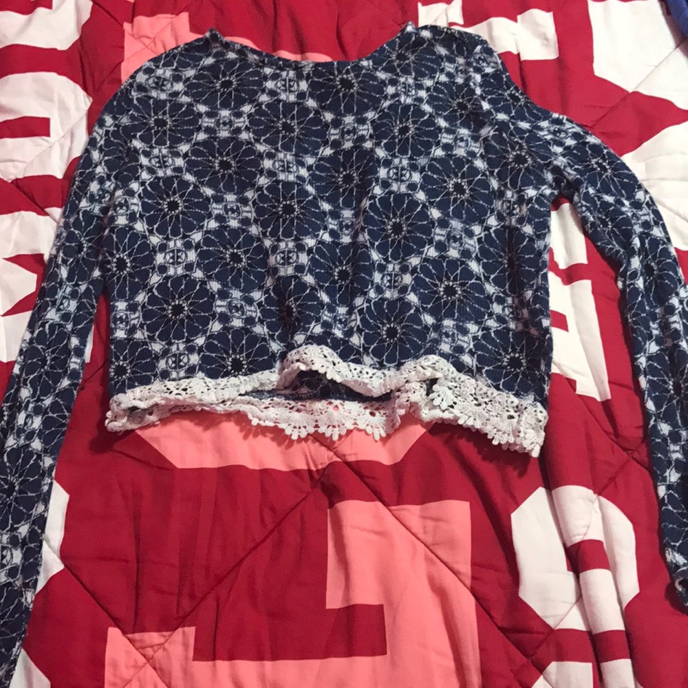 H&M lightweight shirt